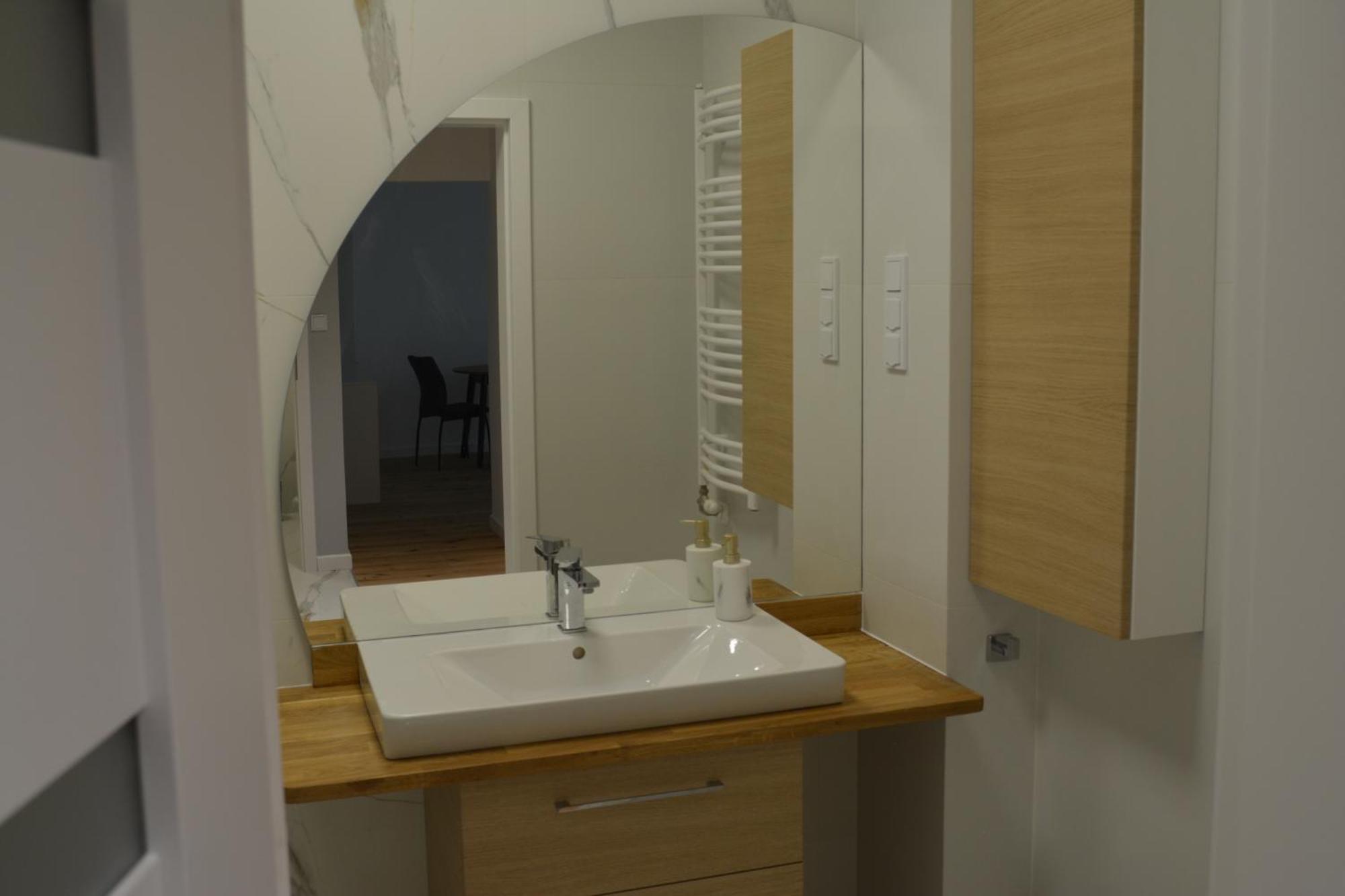 Apartament Centrum Matki Polki Lodz Bagian luar foto